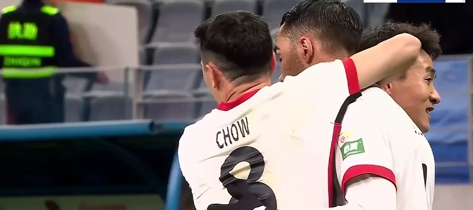 法国杯转会期再迎强敌，山东男篮迎来里程碑，主帅态度：引发热议，年轻球员得到机会的简单介绍