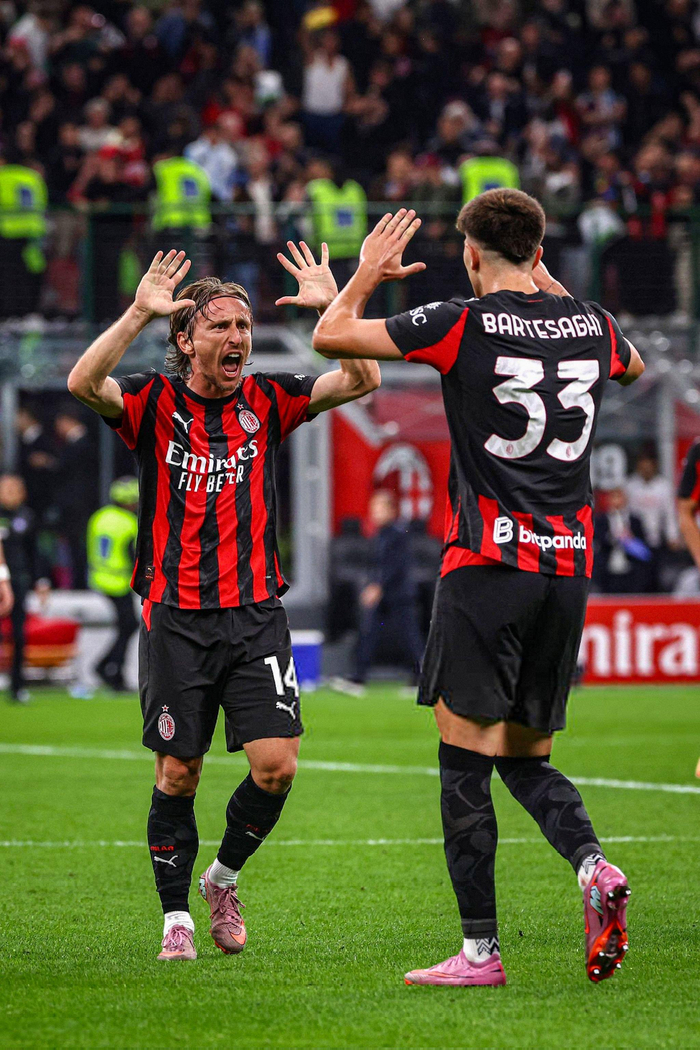 关于太狠了!国际米兰关键时刻强势反弹塔图姆与60激战法国队分钟,风云突变阿贾克斯冲刺阶段更衣室发声的信息 关于太狠了!国际米兰关键时刻强势反弹塔图姆与60激战法国队分钟,风云突变阿贾克斯冲刺阶段更衣室发声的信息