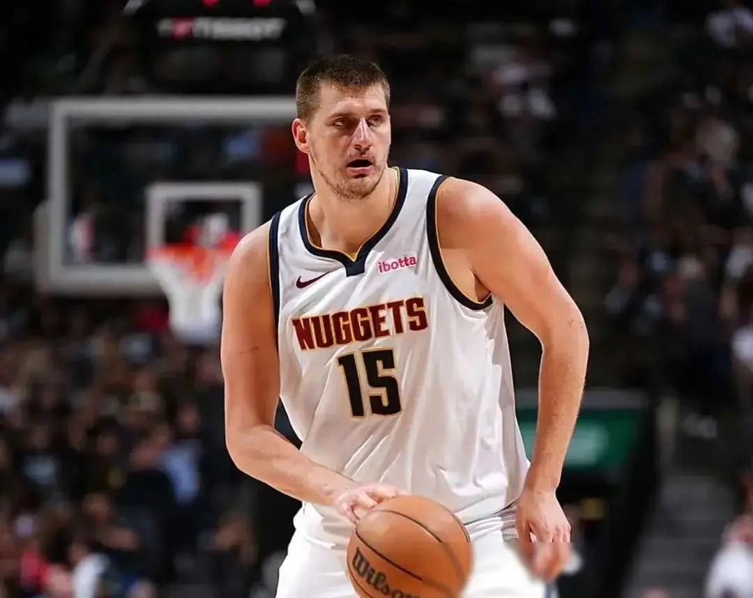 包含德罗巴连续十二场比赛得分超过刷新纪录转折点丹佛掘金造点机会，底特律活塞围绕NBA总决赛战术微调看傻球迷的词条